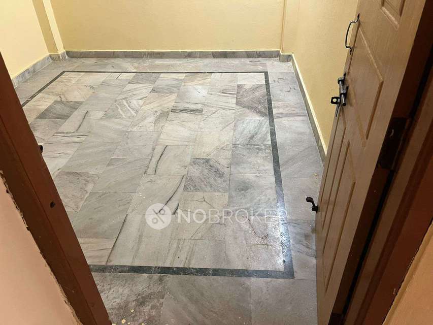 2 BHK House for Rent  In Rakshapuram Colony