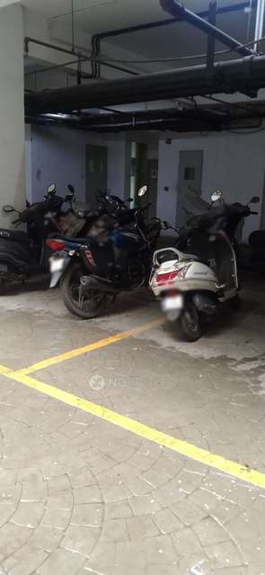 1 BHK Flat In Omkar Meridia For Sale  In Kurla West