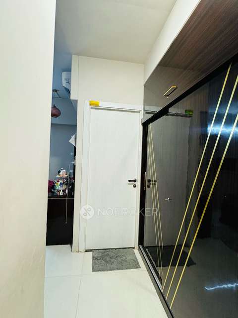 2 BHK Flat In Rustomjee Urbania For Sale  In Thane West