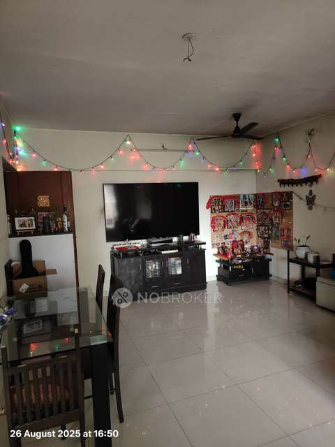 3 BHK Flat In Sunrise Tower Malad East For Sale  In Malad East