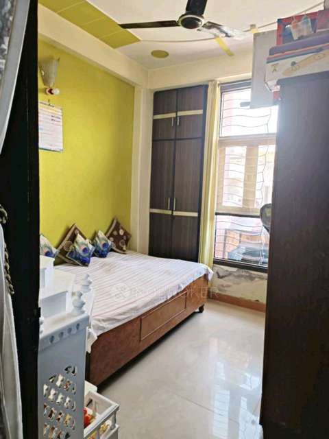 3 BHK Flat In Residents Welfare Association Gayan Khand 2 for Rent  In Indrapuram
