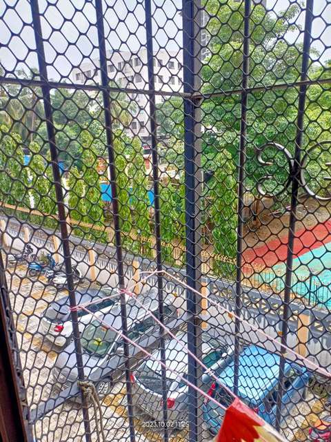 2 BHK Flat In Shree Complex For Sale  In Borivali West