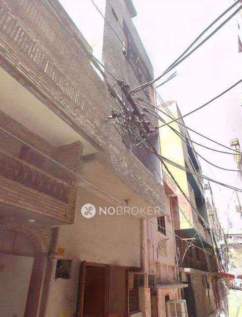 4+ BHK Flat For Sale  In Tri Nagar