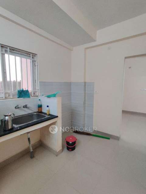 2 BHK Flat In Amarprakash Temple Waves For Sale  In Kundrathur