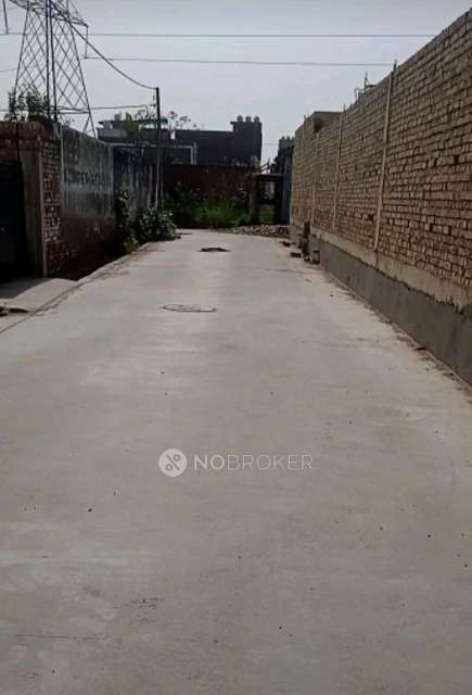 Godown/Warehouse in Mundka, Delhi for sale 