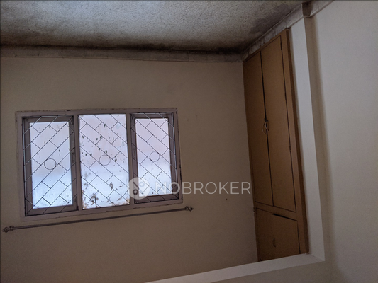 2 BHK Flat In Surabhi Critical for Rent  In Himayatnagar