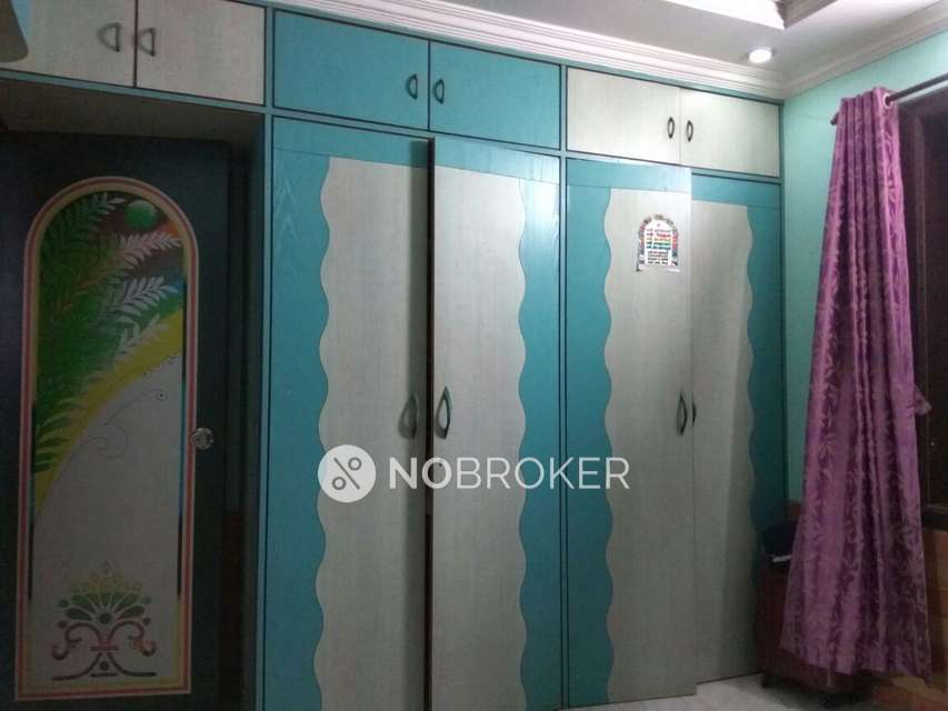 1 BHK Flat In Shrenik Tower For Sale  In Ghatkopar West