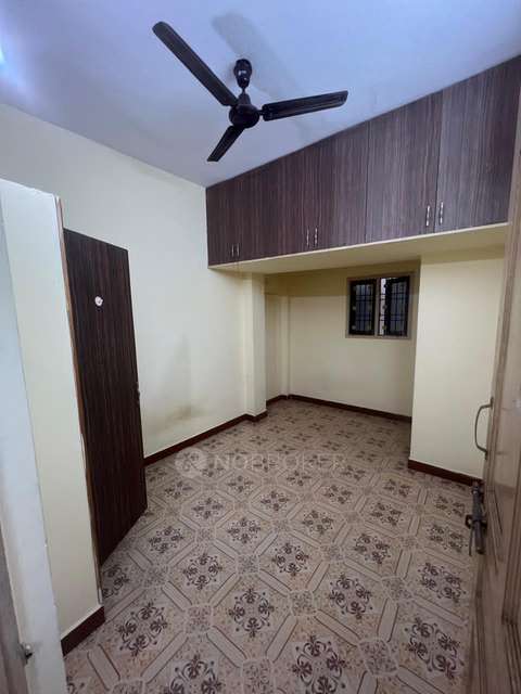 2 BHK Flat In Harinarayan for Rent  In Choolaimedu