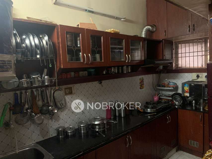 3 BHK Flat In Kavery Apartments For Sale  In Vadapalani