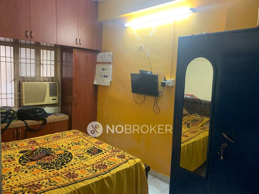 3 BHK Flat In Kavery Apartments For Sale  In Vadapalani