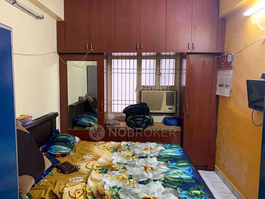 3 BHK Flat In Kavery Apartments For Sale  In Vadapalani