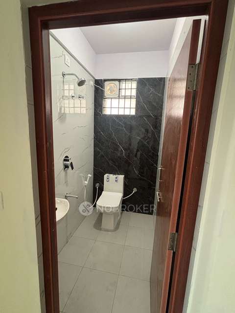 4+ BHK House For Sale  In Signature Park Layout