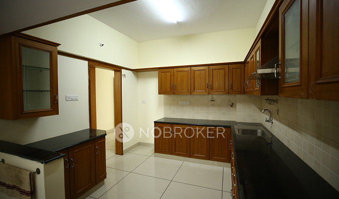 2 BHK Flat In Vars Parkwood for Rent  In Bellandur