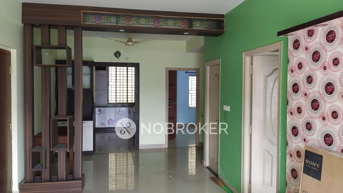 2 BHK Flat In Innovative Oak Garden 98864o4192 for Rent  In Iskcon Bhakti Center, Panathur