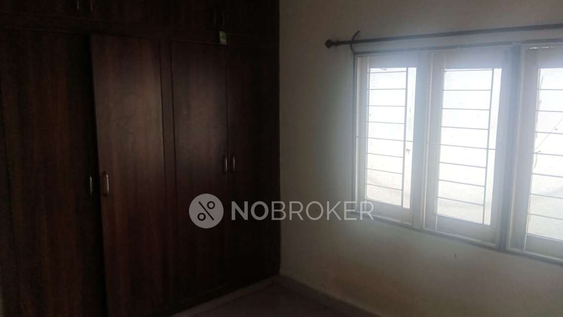 3 BHK Flat In Akash Bhavani Residency for Rent  In East Marredpally