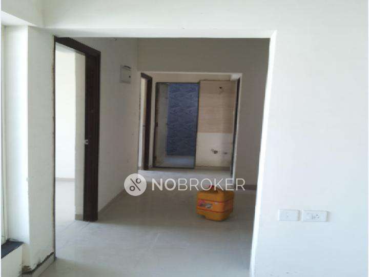 2 BHK Flat In Paramount Eros For Sale  In Kondhwa Budruk