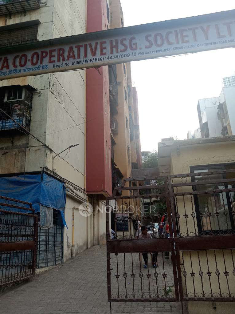 Divya Cooperative housing society, malad east Malad East Rent WITHOUT