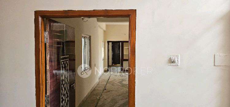 2 BHK Flat In Venkatadri Heights For Sale  In Amberpet