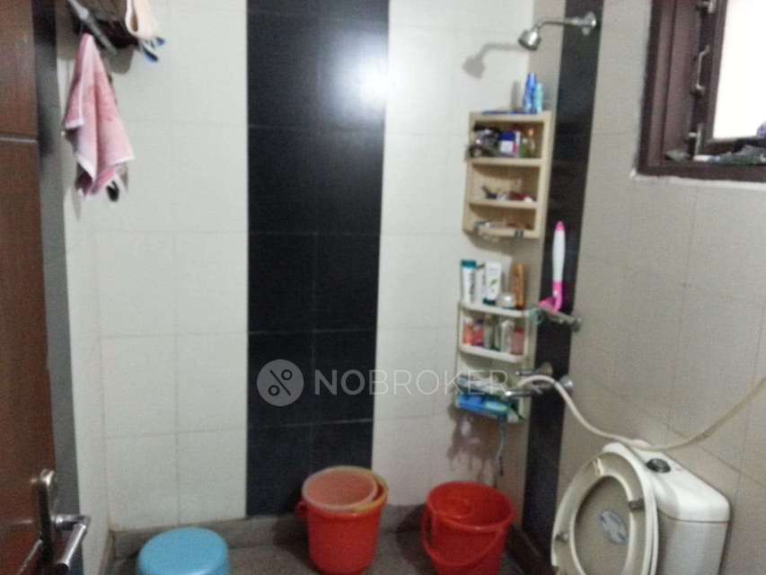 2 BHK Flat For Sale  In Kotla Mubarakpur