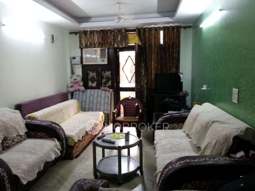 2 BHK Flat For Sale  In Kotla Mubarakpur