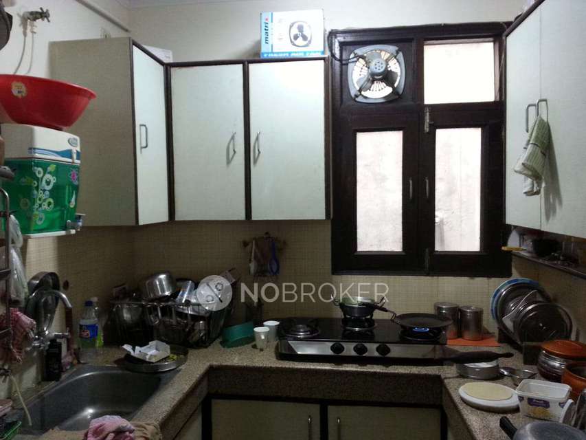 2 BHK Flat For Sale  In Kotla Mubarakpur