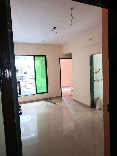 1 BHK Flat In Silver Park Co-op-hsg Society  For Sale  In Taloja