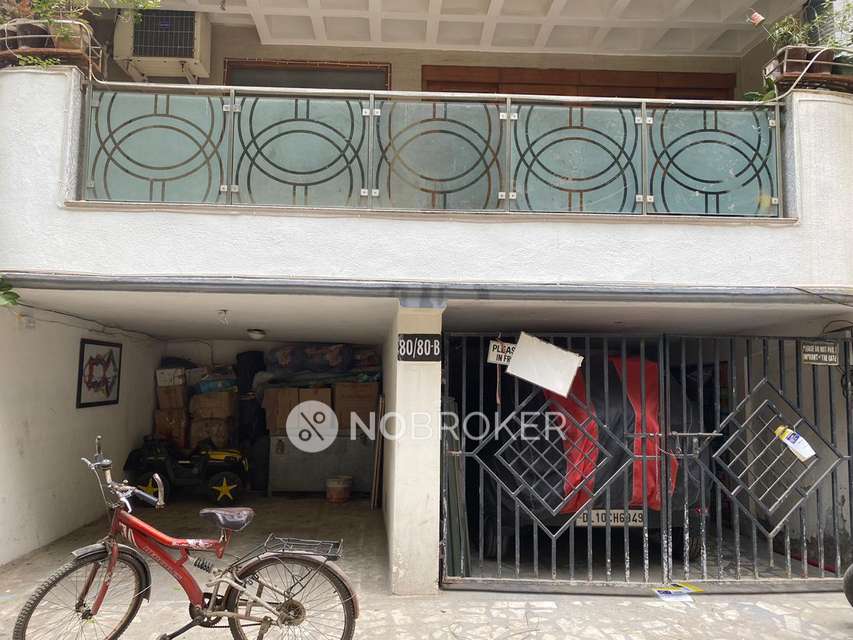 4+ BHK Flat For Sale  In Malviya Nagar