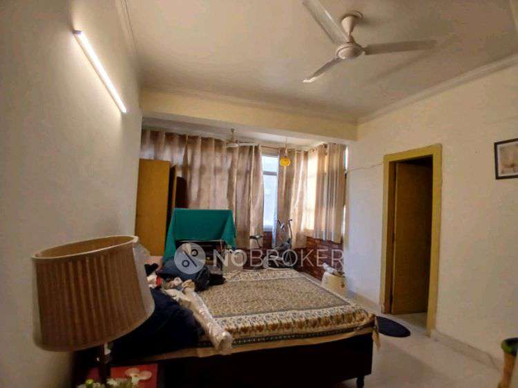 4 BHK Flat In Ansal Sushant Estate for Rent  In Sector 52