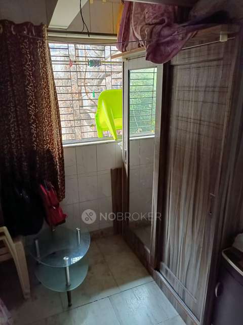 1 BHK Flat In Dwarkadas Apartment For Sale  In Borivali East