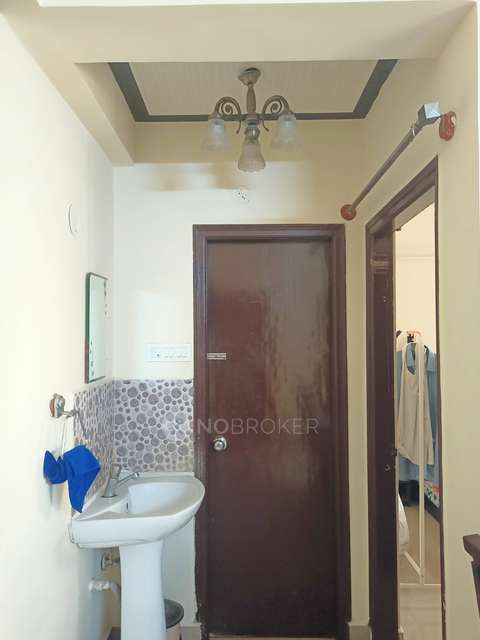 2 BHK Flat In Amrutha Sarovar For Sale  In Kadugodi