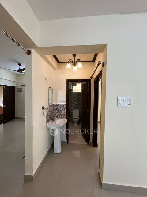 2 BHK Flat In Amrutha Sarovar For Sale  In Kadugodi
