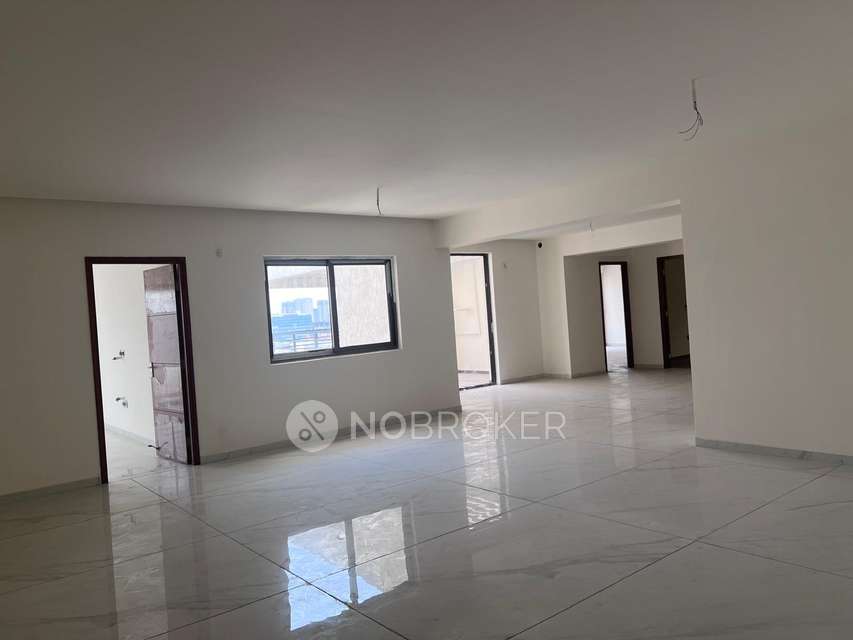 4+ BHK Flat In Manbhum Around The Grove For Sale  In Kondapur