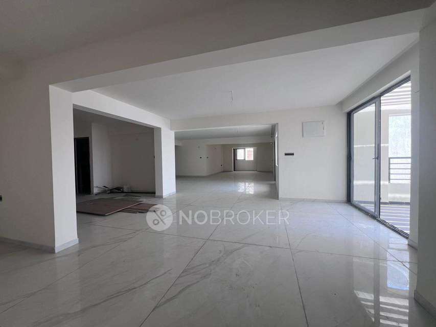 4+ BHK Flat In Manbhum Around The Grove For Sale  In Kondapur