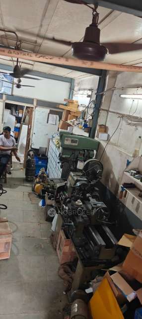 Godown/Warehouse in Jogeshwari West, Mumbai for sale 