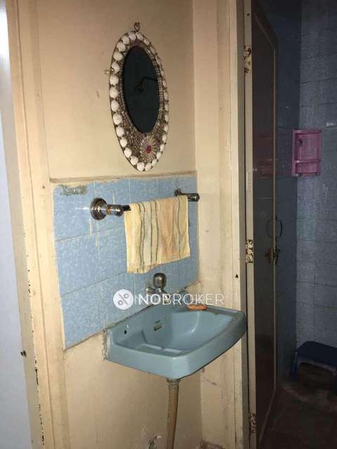 1 BHK Flat In Pukharaj Chs  for Rent  In Bibwewadi