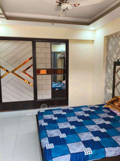 2 BHK Flat In Mahavir Kalpavruksha For Sale  In Thane West