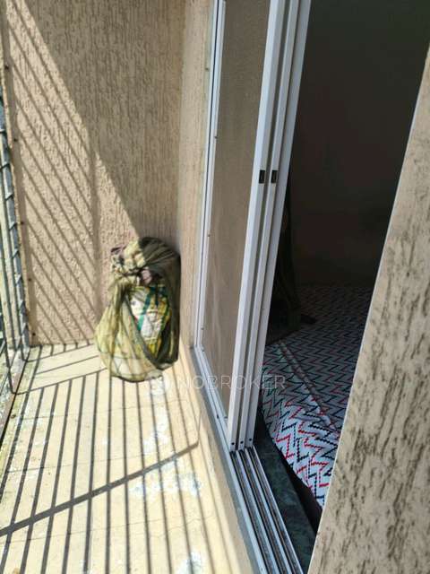 2 BHK Flat In Mahavir Kalpavruksha For Sale  In Thane West