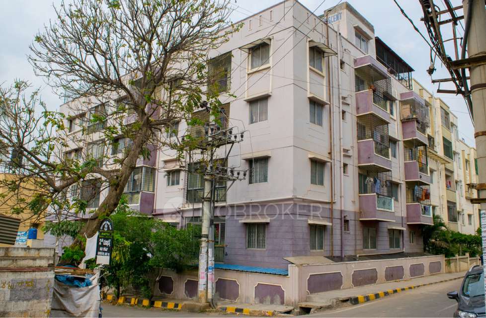 3 BHK Flat In Shravanthi Cresent For Sale  In Kumaraswamy Layout