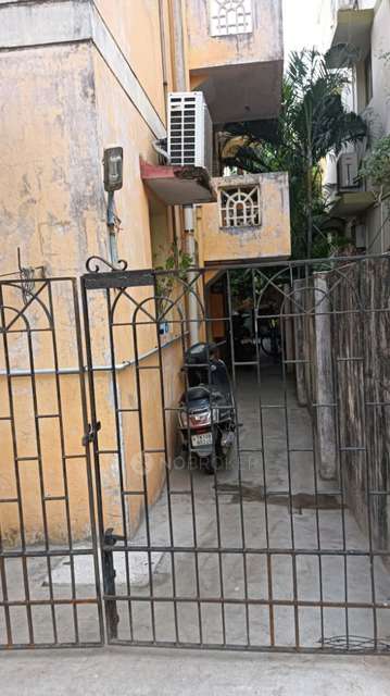 1 BHK Flat In Latha Flats Anandham For Sale  In Porur