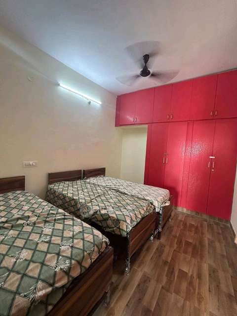 PG for Boys in Q City