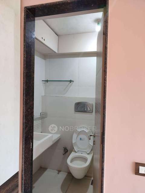 2 BHK Flat In Rushi Heights For Sale  In Malad East