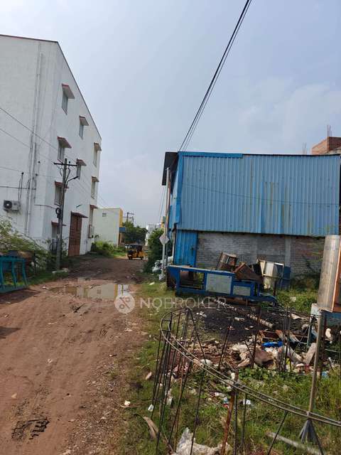 Godown/Warehouse in Vadaperumbakkam, Chennai for sale 