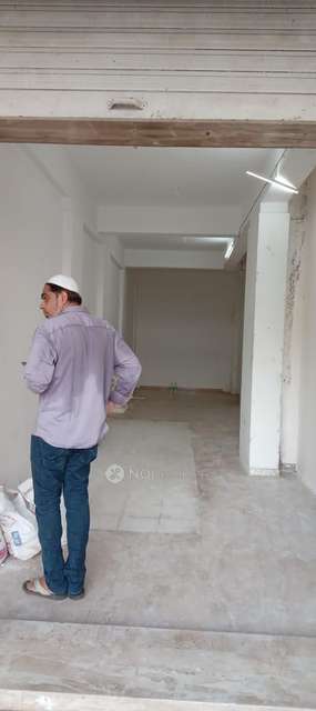 Shop in Malad, Mumbai for Rent 