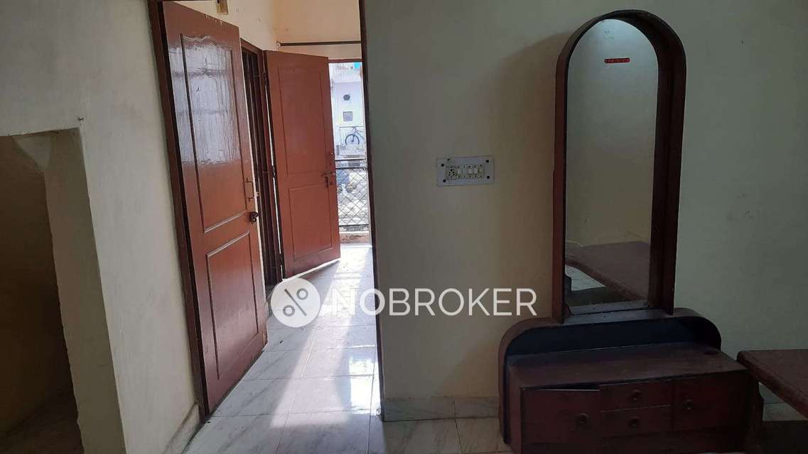1 BHK Flat In Dda Flat  for Rent  In Malviya Nagar 