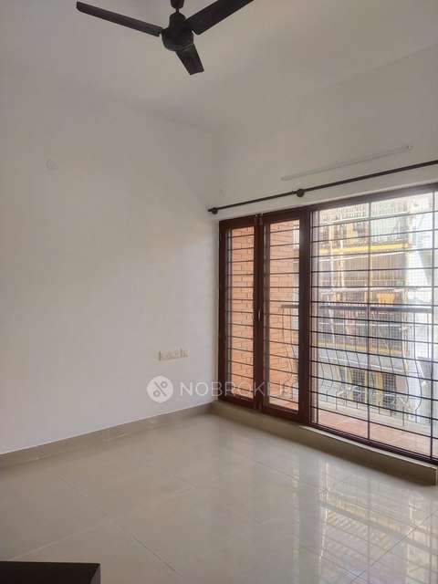 2 BHK Flat In Prerana Shanti Nivas Apartments, Horamavu For Sale  In Horamavu