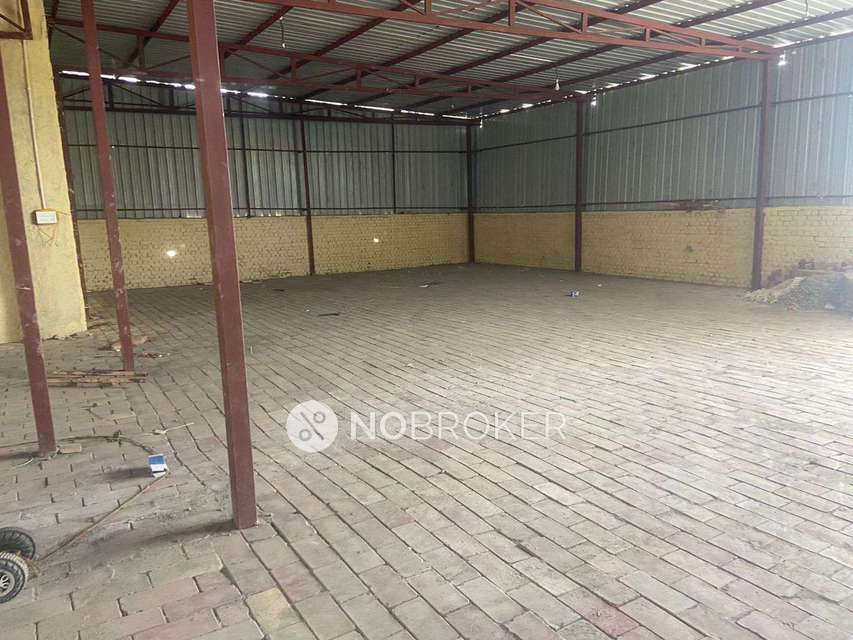 Godown/Warehouse in Fatehpur Beri, Delhi for sale 