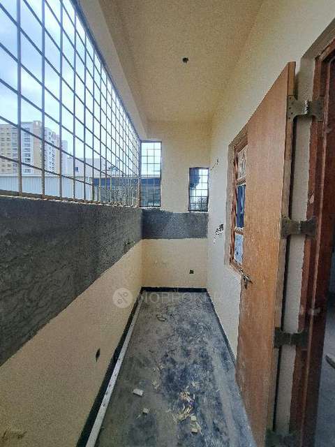 4+ BHK House For Sale  In Horamavu