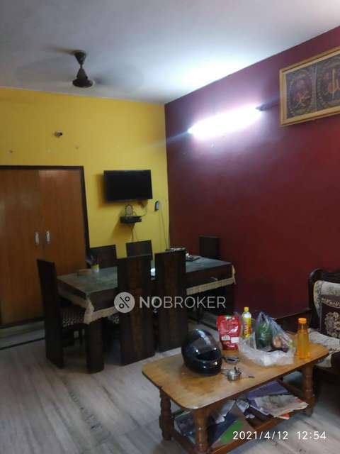 2 BHK Flat In Rajat Vihar For Sale  In Sector 62