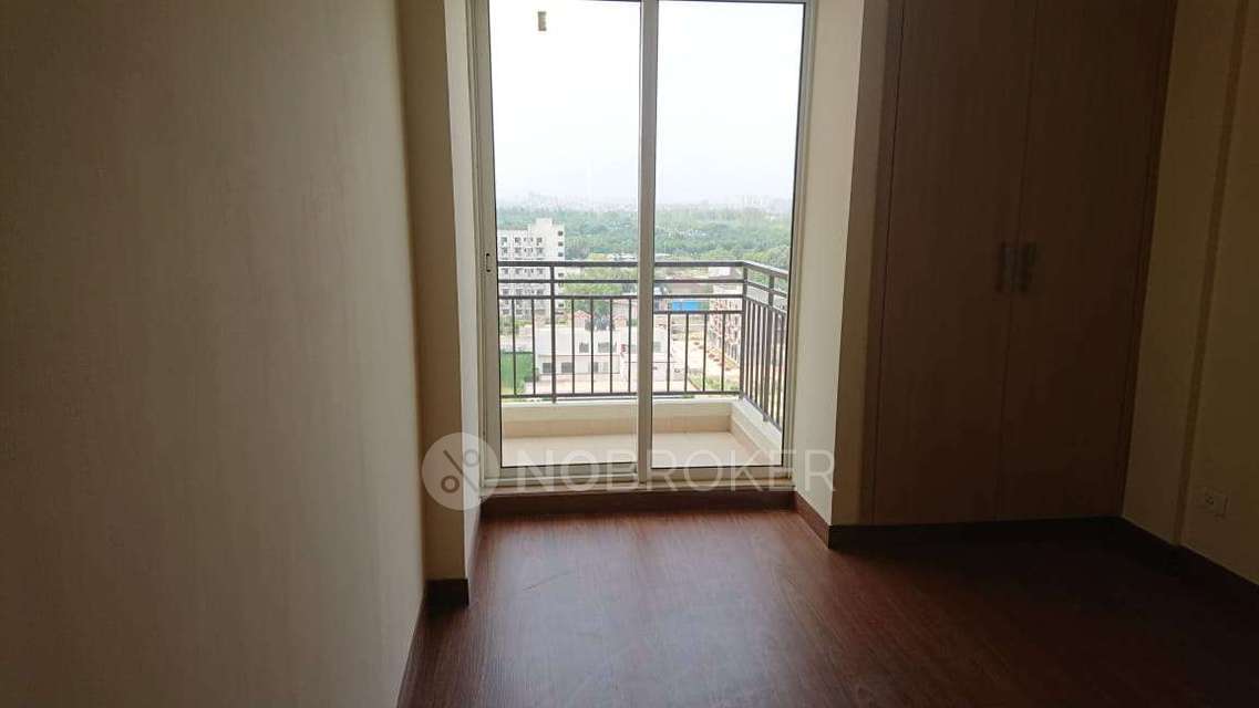 2 BHK Flat In Mgh Mulberry County For Sale  In Sector 70
