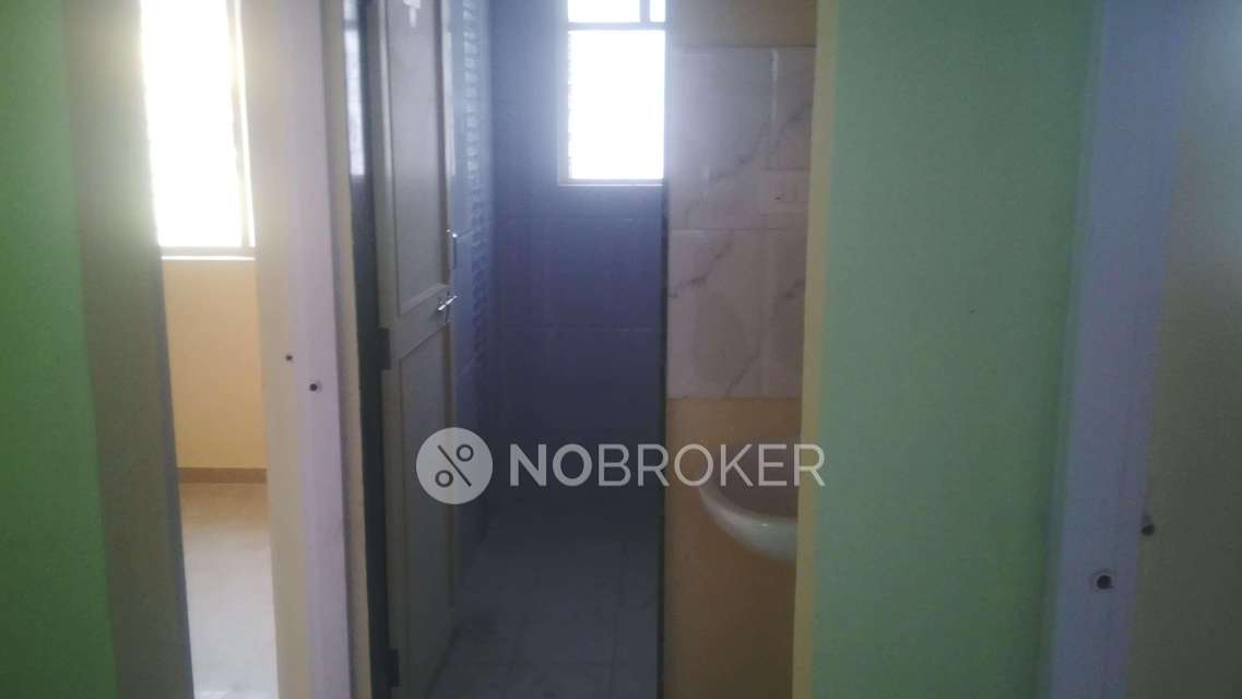 2 BHK Flat In Dhiyan Laxmi Park For Sale  In Kondhawe-dhawade